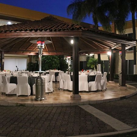 Holiday Inn La Piedad By Ihg Dış mekan fotoğraf