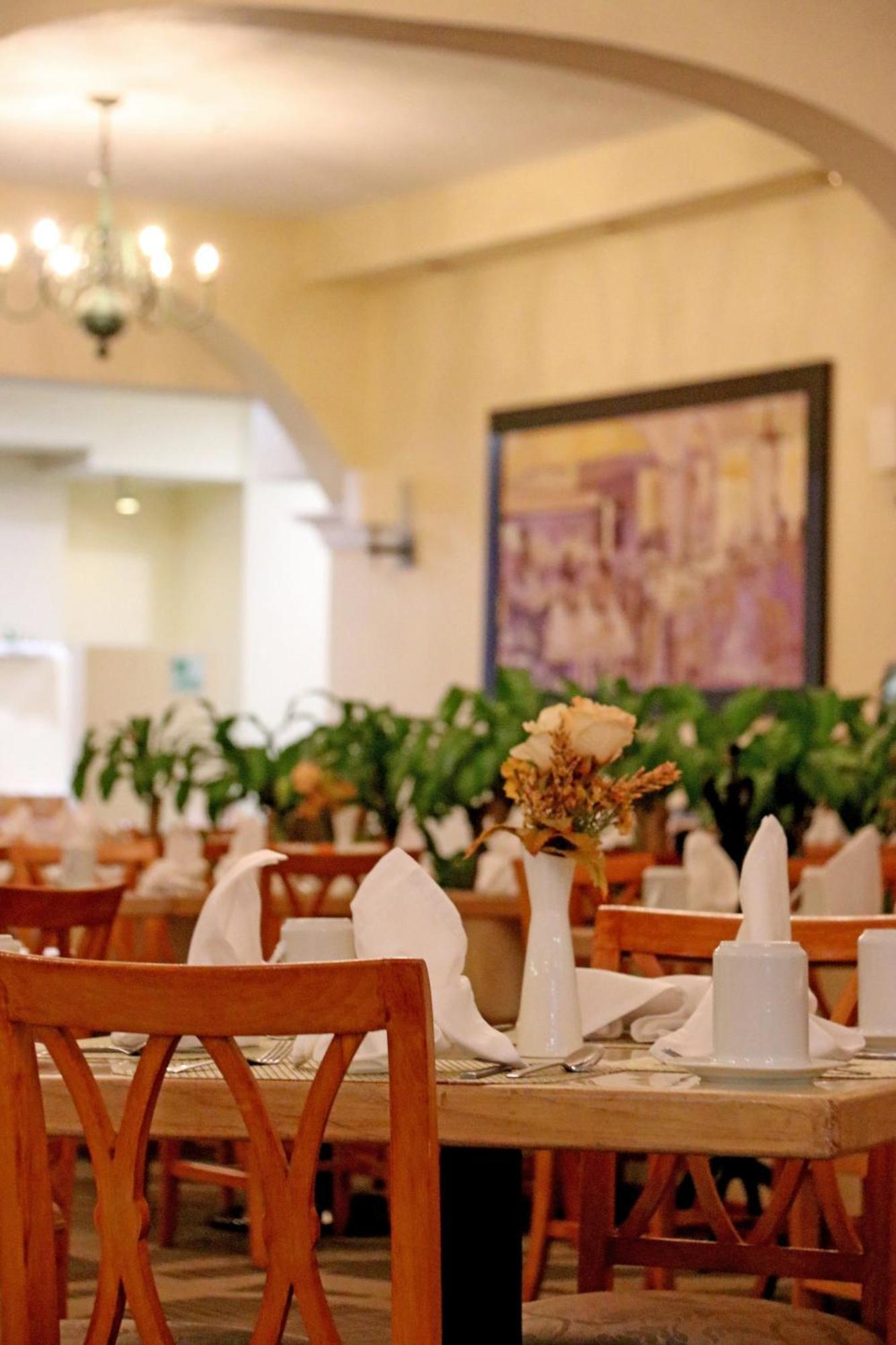 Holiday Inn La Piedad By Ihg Dış mekan fotoğraf