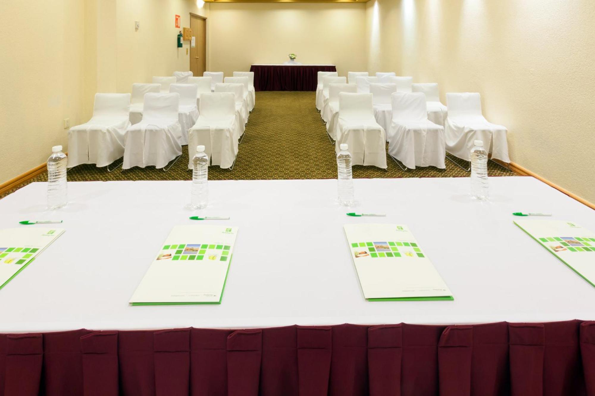 Holiday Inn La Piedad By Ihg Dış mekan fotoğraf