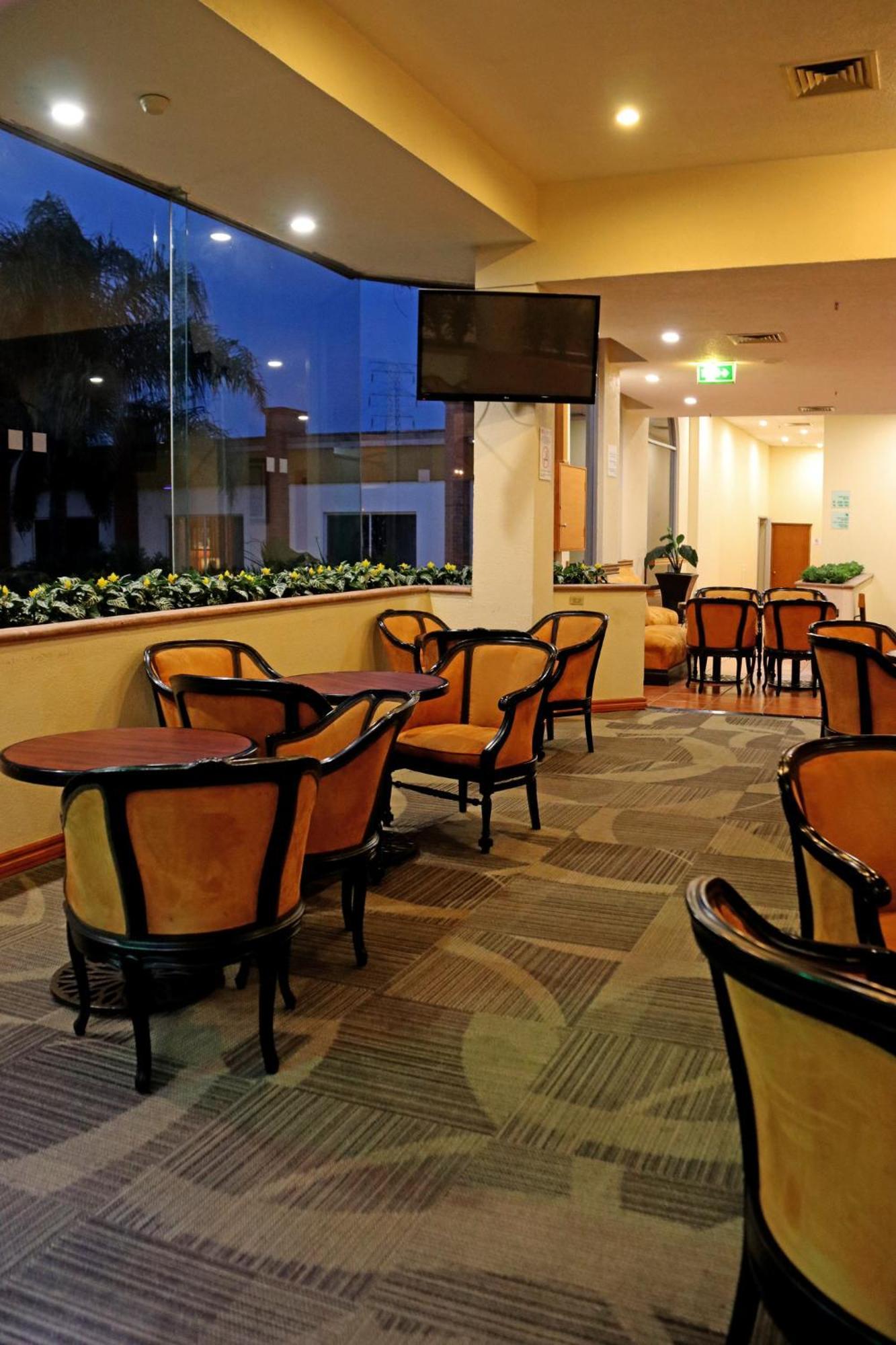 Holiday Inn La Piedad By Ihg Dış mekan fotoğraf